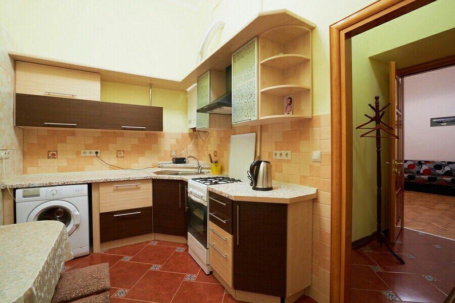 Apartment On Teatralna 7 Лвив Екстериор снимка