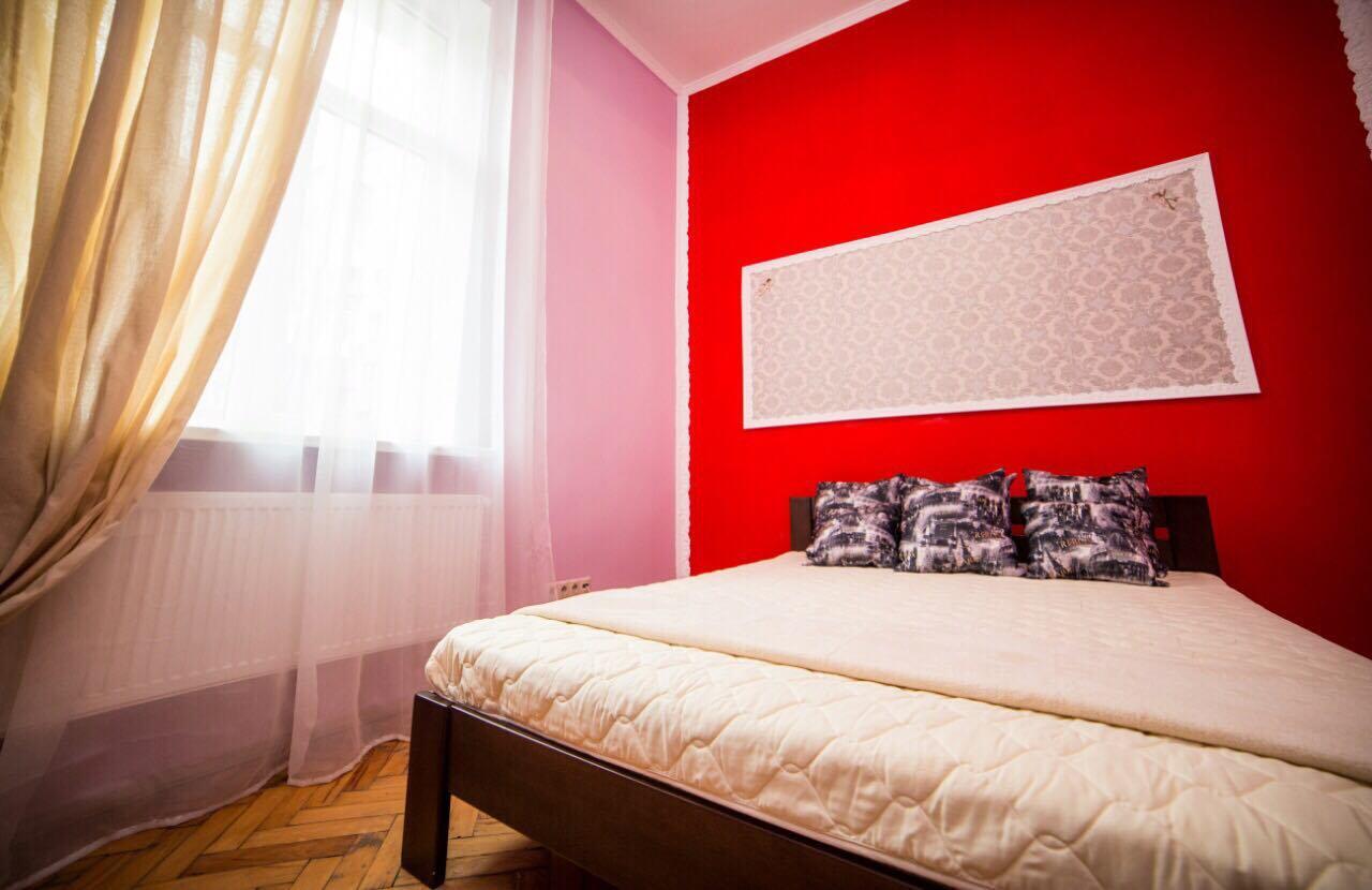 Apartment On Teatralna 7 Лвив Екстериор снимка